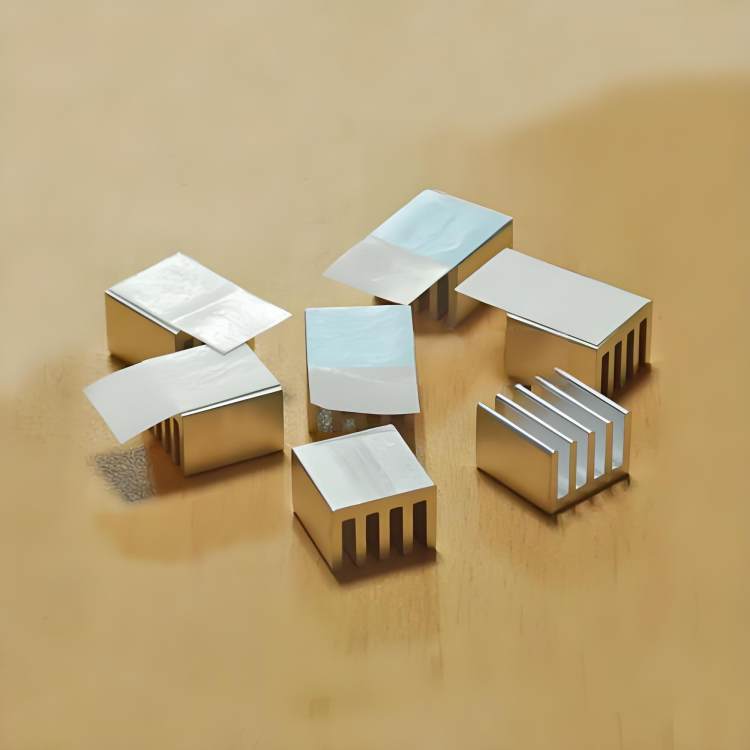 五金沖壓加工的“三板斧”：沖裁、彎曲、拉伸的工藝密碼